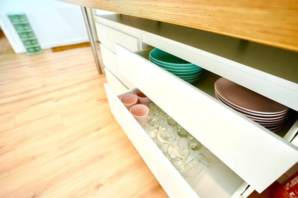 Du suchst etwas zum Kochen? Es ist mit Sicherheit alles vorhanden in unserer vollausgestatteten Küche.