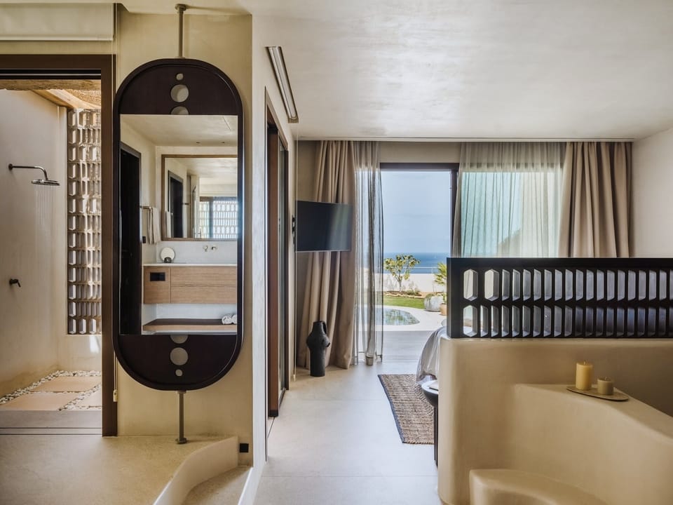 Superior Villa, 3 Bedrooms | Desk, laptop workspace, WiFi (free)