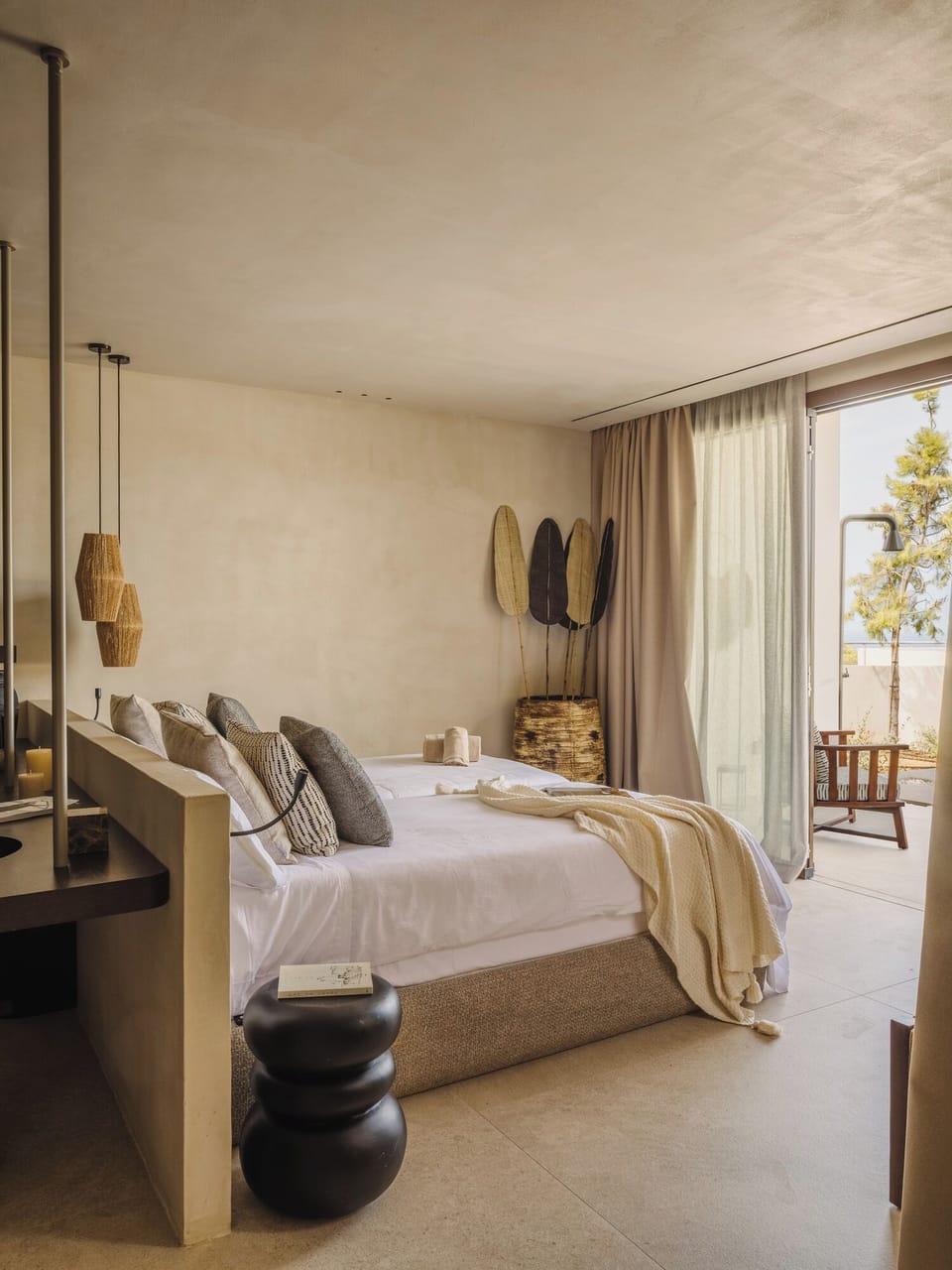 Superior Villa, 3 Bedrooms | Desk, laptop workspace, WiFi (free)