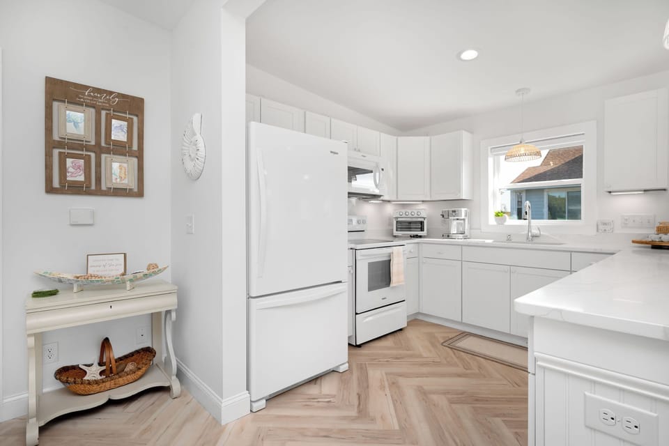 Kitchen (South Wing)