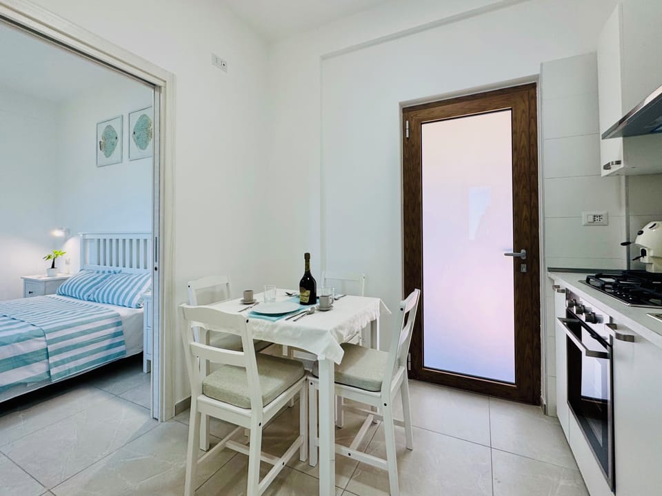 House, 2 Bedrooms, Sea View | Private kitchen | Espresso maker, electric kettle