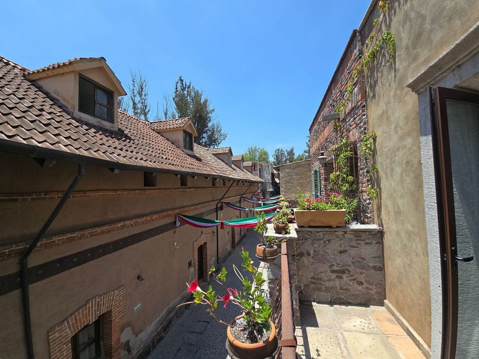 Balcony / Terrace