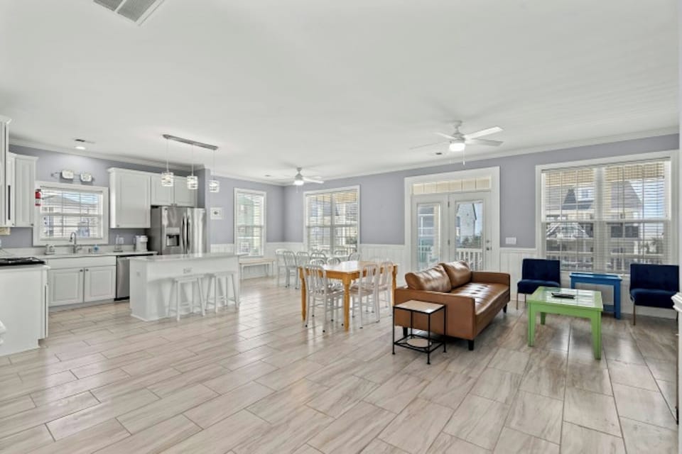 Gather around this open floor plan and create laughs and memories!