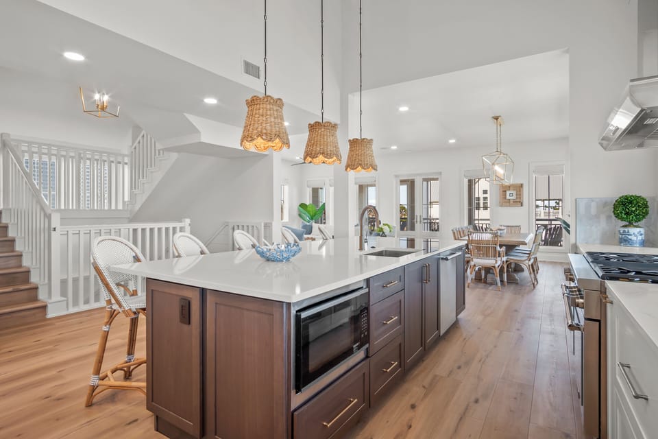 House (5 Bedrooms) | Interior
