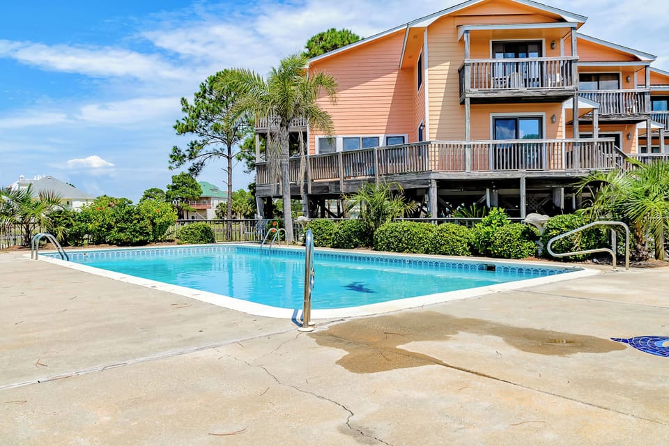 Complex Pool 