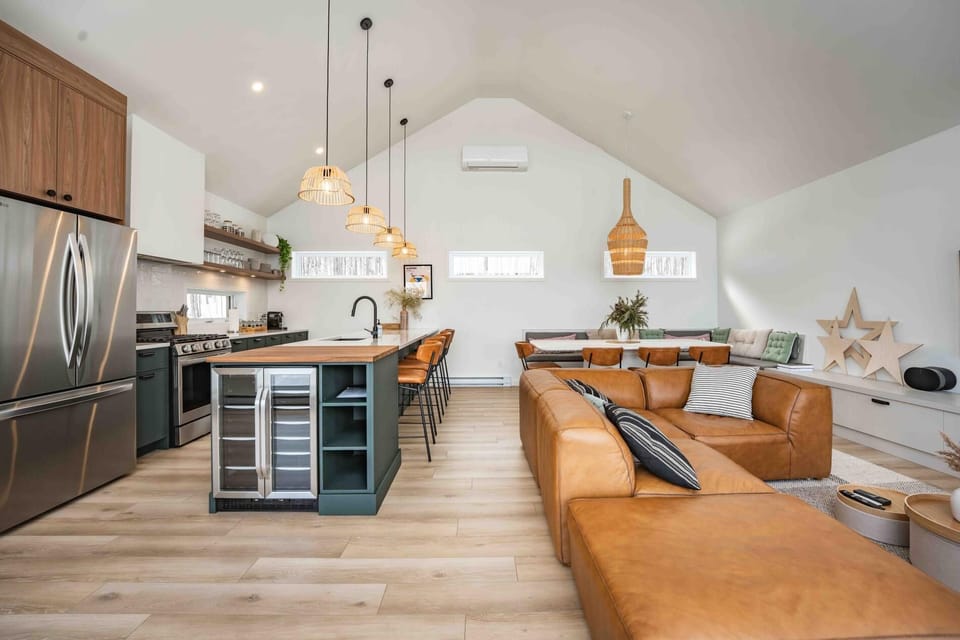 Every gathering feels more special with a space like this.