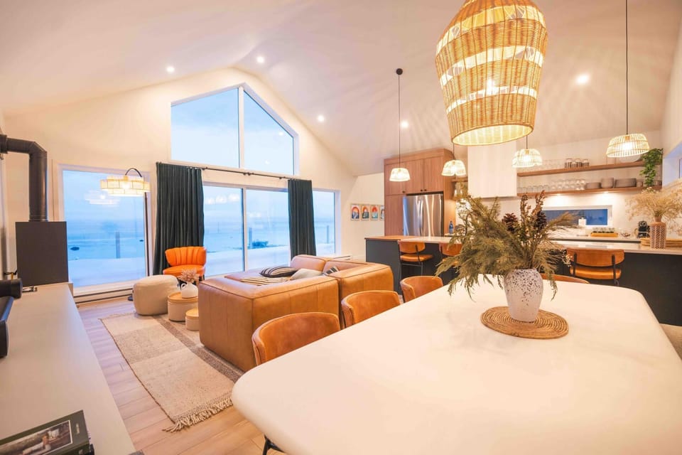 Cook up a feast while enjoying the best view in Charlevoix.