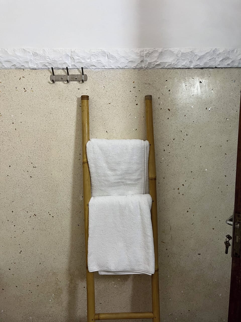 Luxury Villa, Garden View | Bathroom | Free toiletries, hair dryer, bathrobes, towels