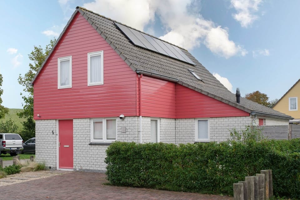 Holiday Home Exterior [summer]