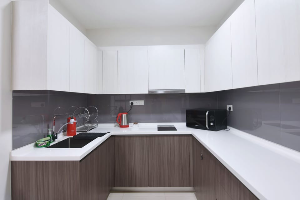 An equipped kitchen.