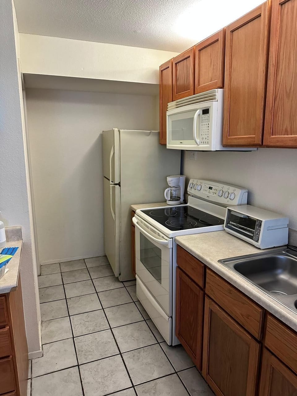 Kitchen with all your essentials!
