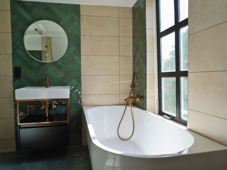 Comfort Triple Room, Garden View | Bathroom | Hair dryer, bathrobes, slippers, towels