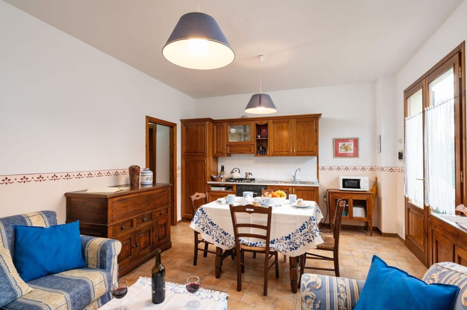 Furniture, Interior Design, Flooring, Wood, Cabinetry, Floor, Room, Table, Ceiling, Cupboard