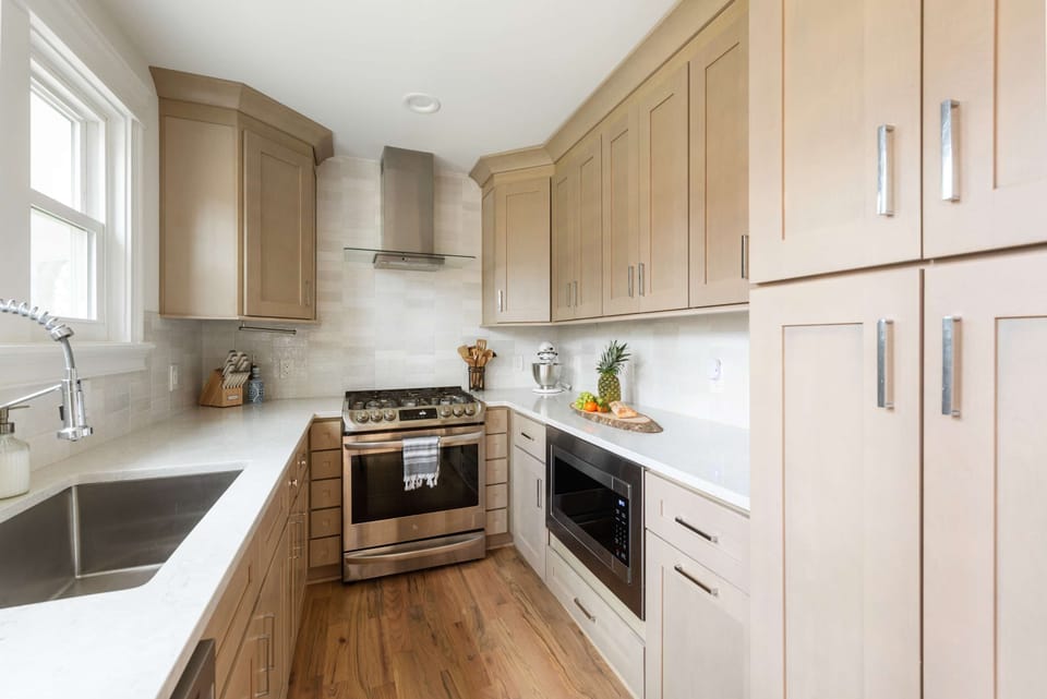 19 Kitchen