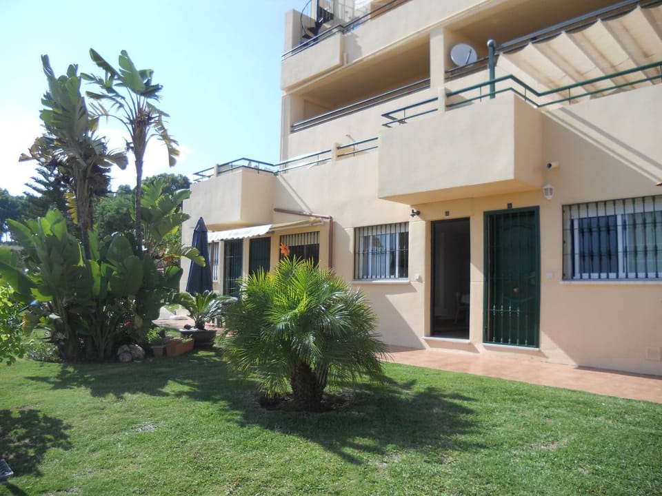 Apartment, 2 Bedrooms, Balcony, Garden View | Exterior