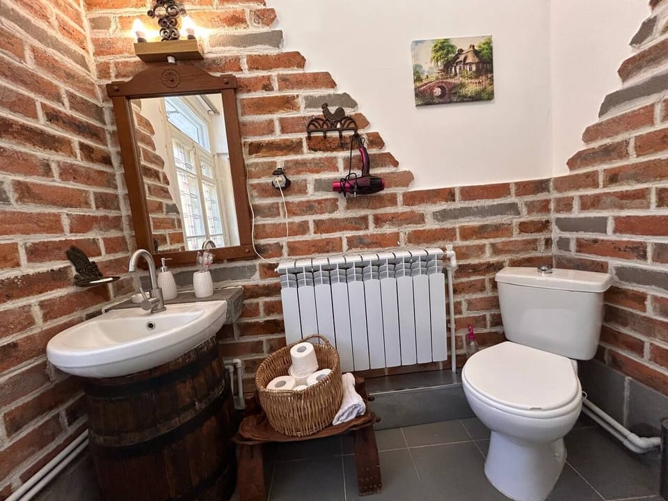 Family Room, Patio | Bathroom | Shower, hair dryer, towels, soap