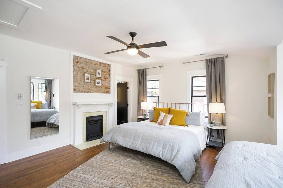 Full length mirror, open floor space, & high ceilings... so much historic charm!