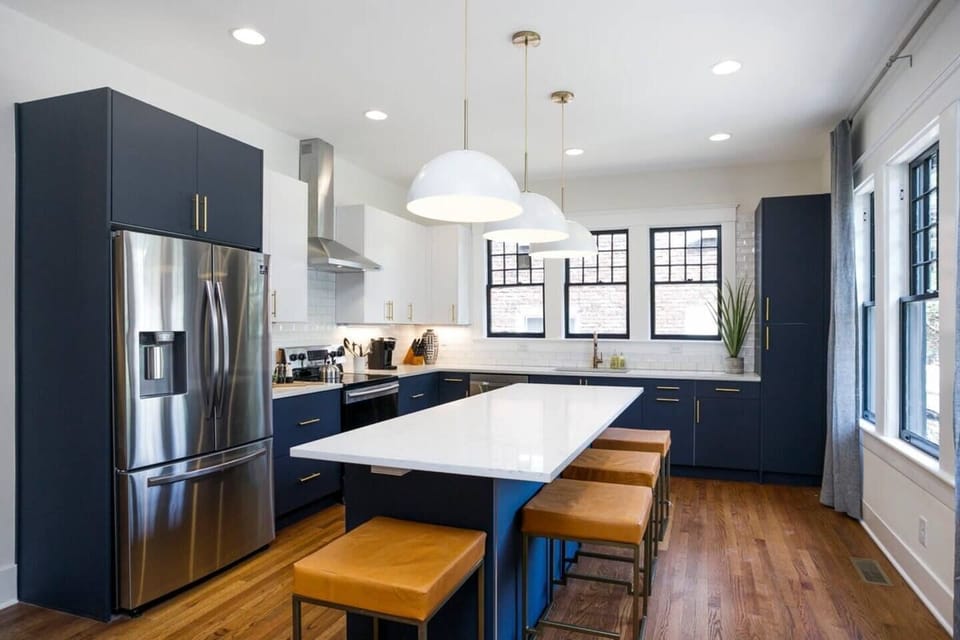 Remodeled Custom kitchen, fully stocked with essential appliances and cookware.  Gourmet Kitchen