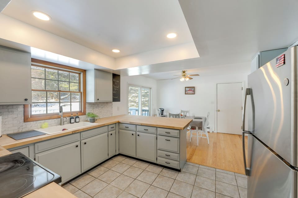 House (2 Bedrooms) | Interior