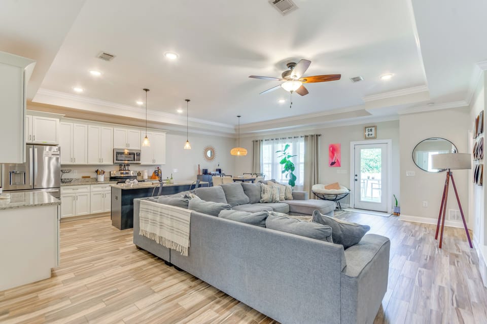 House (2 Bedrooms) | Interior