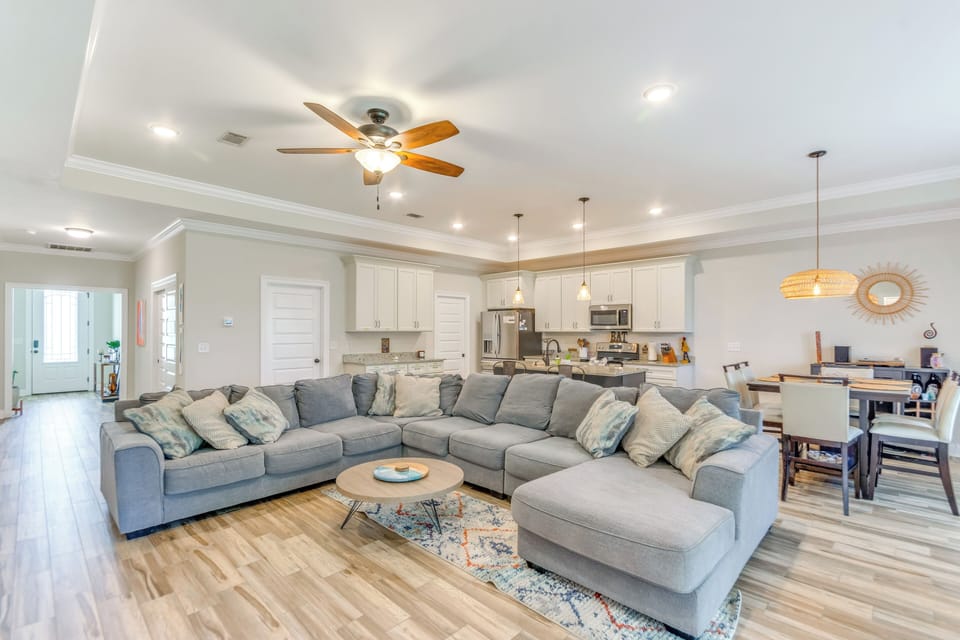House (2 Bedrooms) | Interior