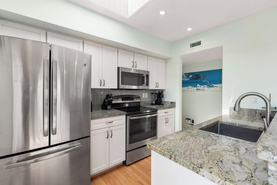 DU307A: Delightful Diversion | Kitchen