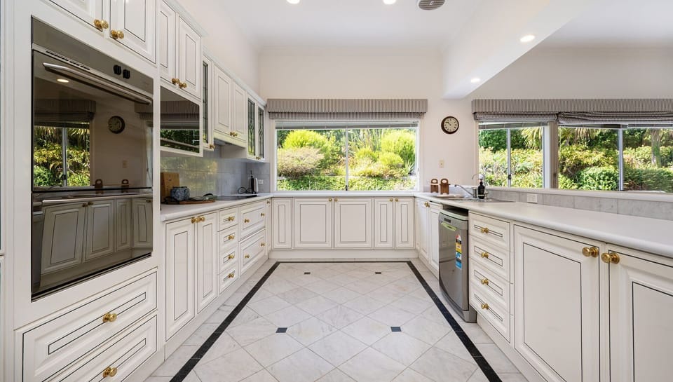 Large fully equipped kitchen 