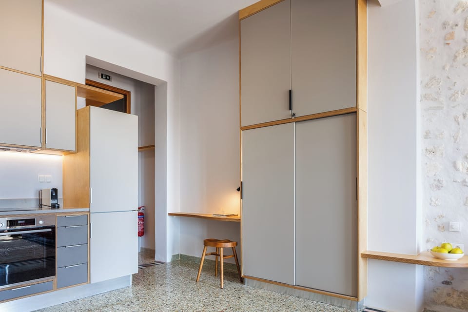 there is a kitchen that has everything needed