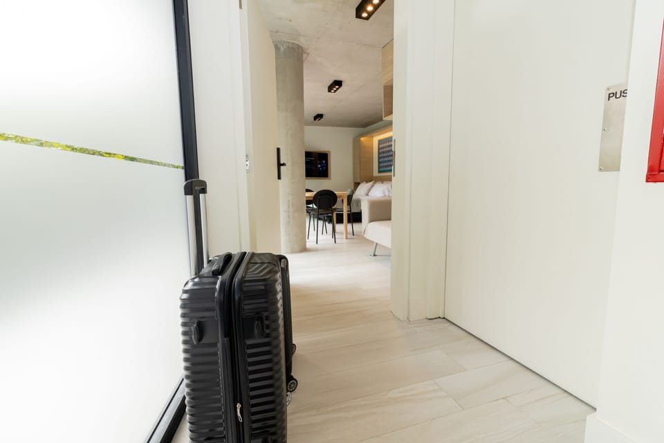 Studio, Balcony | In-room safe, laptop workspace, blackout drapes, soundproofing