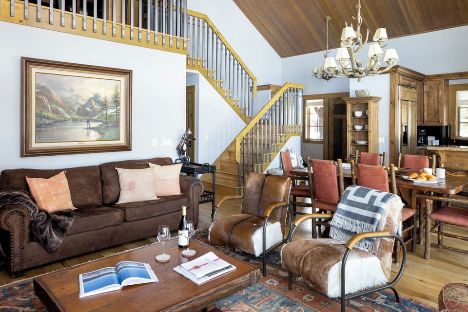 Living Room with Fireplace