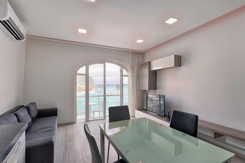 Apartment | Interior