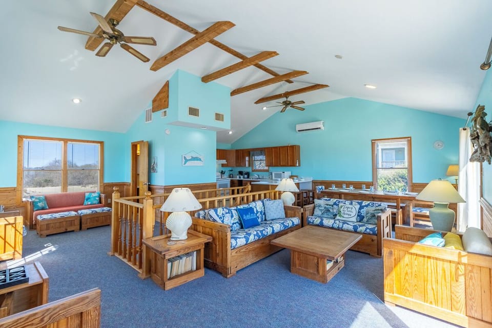 Top Level Living Area