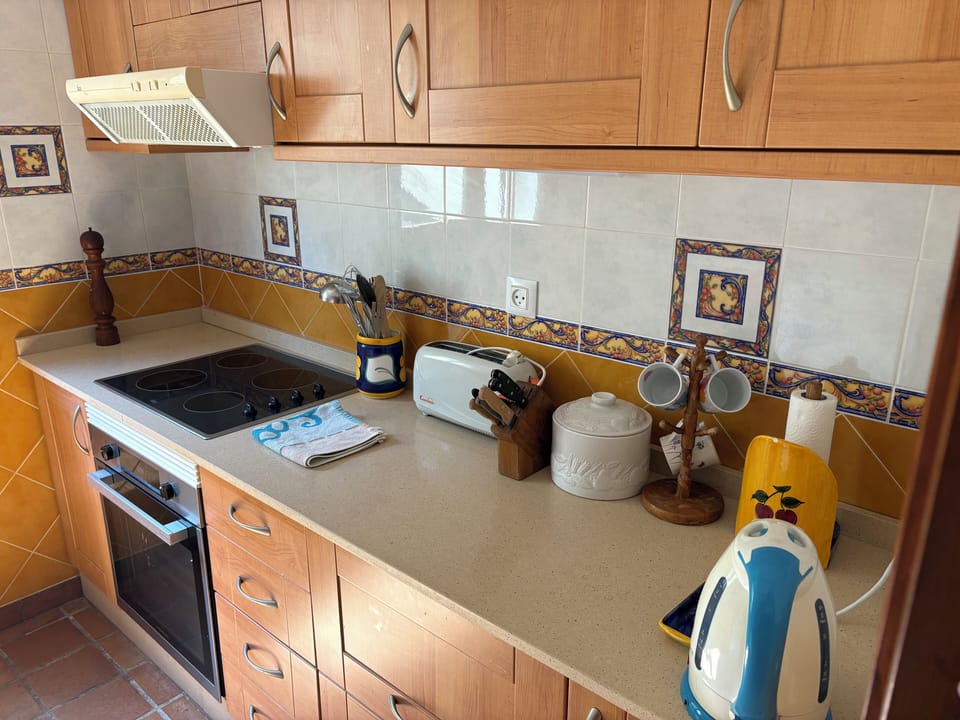 Kitchen with new (2024) cooker

