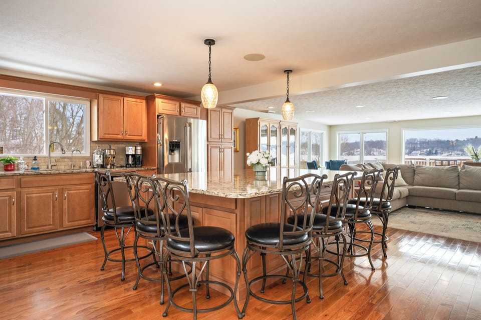 12 Ft island with seating