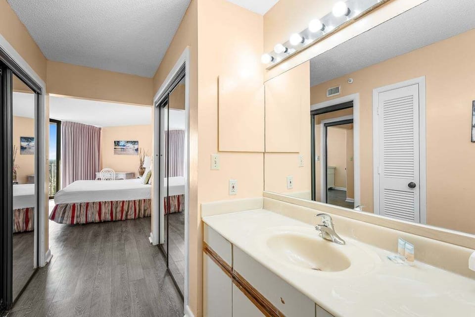 Primary bathroom, adjacent to the bedroom.