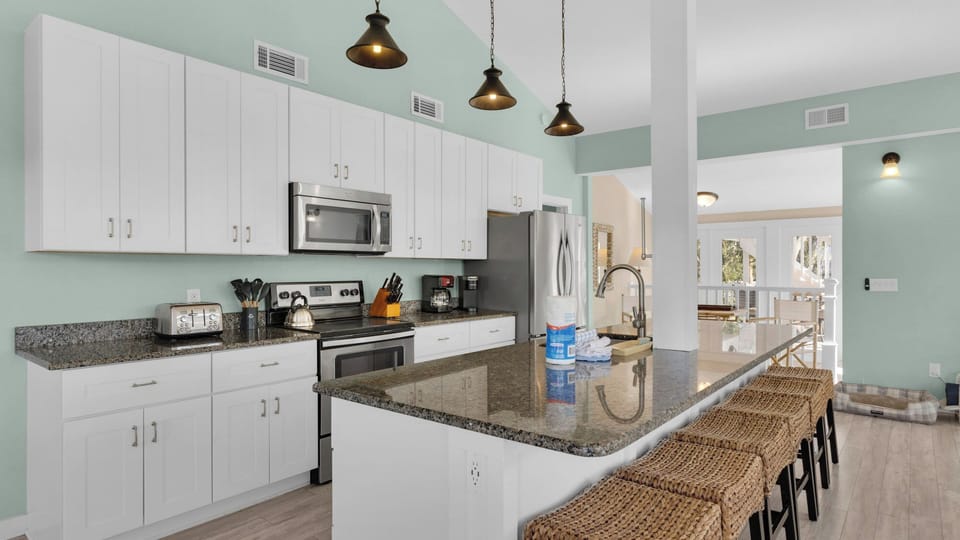 House, Multiple Beds, Pool Access, Pool View (All Decked Out on 30A) | Private kitchen | Fridge, microwave, oven, stovetop