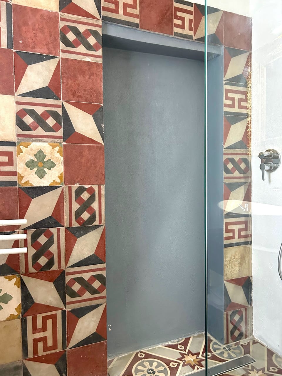 Royal Apartment, Patio, Garden View | Bathroom shower