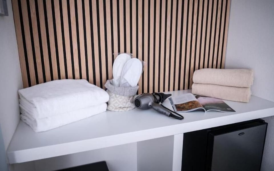 In-room safe, free WiFi