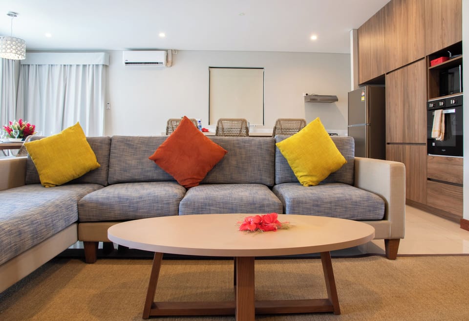 Luxury Apartment, Partial Sea View | Living area