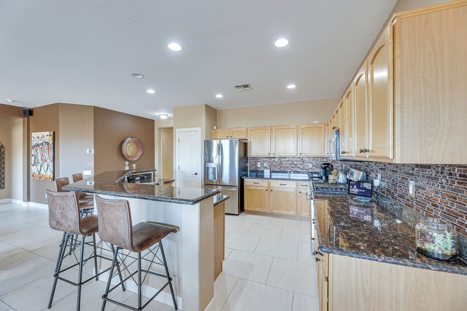 Kitchen | Keurig Coffee Maker | Dishwasher | Cooking Basics