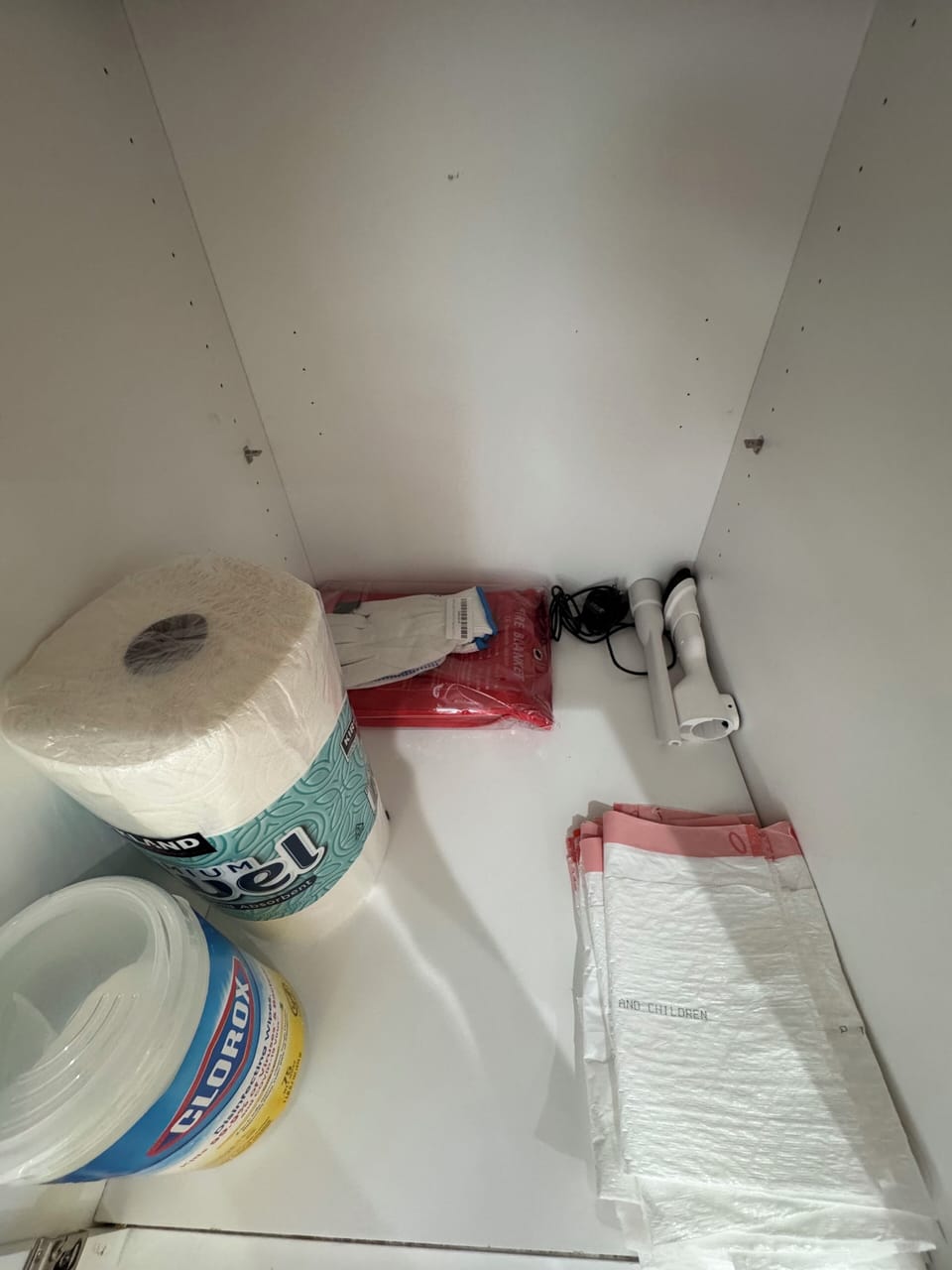 Bathroom amenities