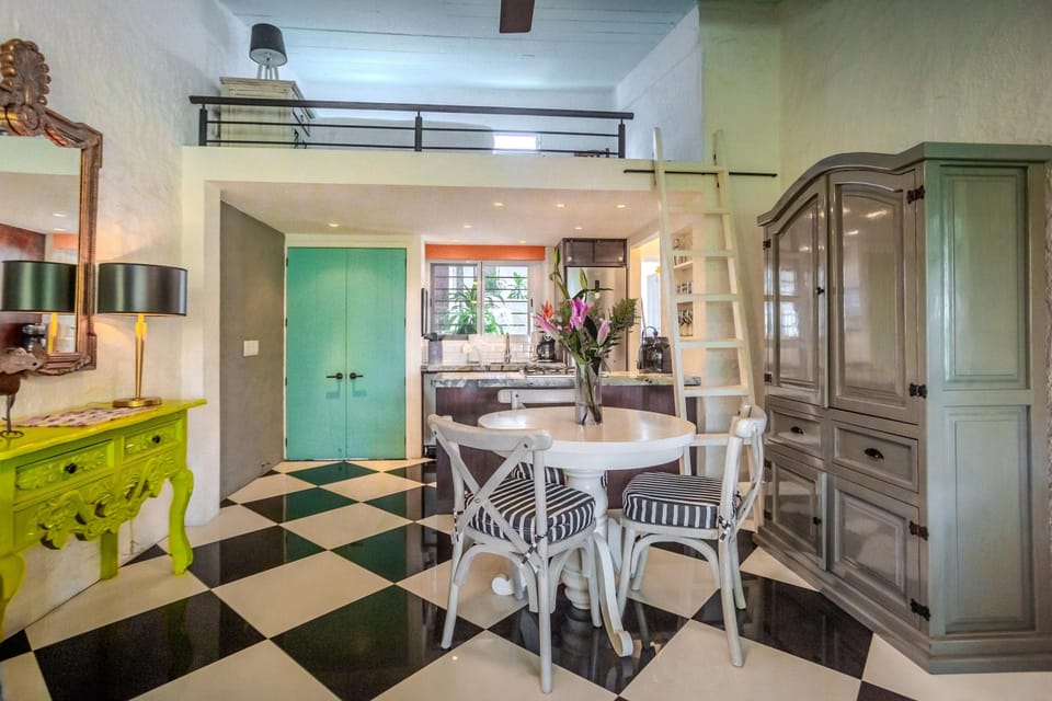 Condo - Image 9