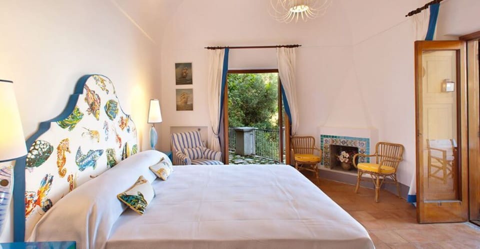 Autumn, Bedroom, Spring, Summer
