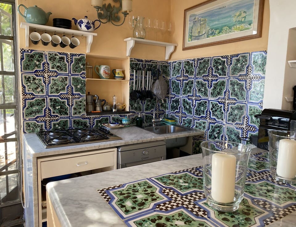 Autumn, Kitchen, Spring, Summer