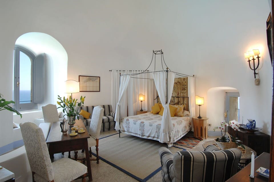 Autumn, Bedroom, Spring, Summer