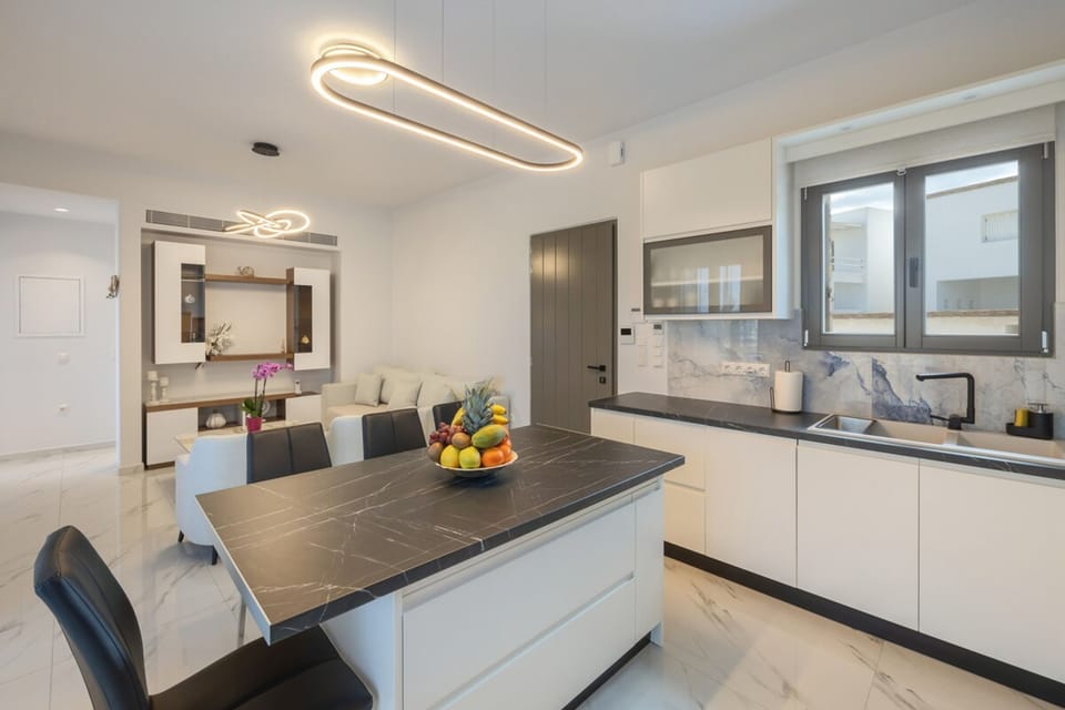 House, Smoking | 2 bedrooms