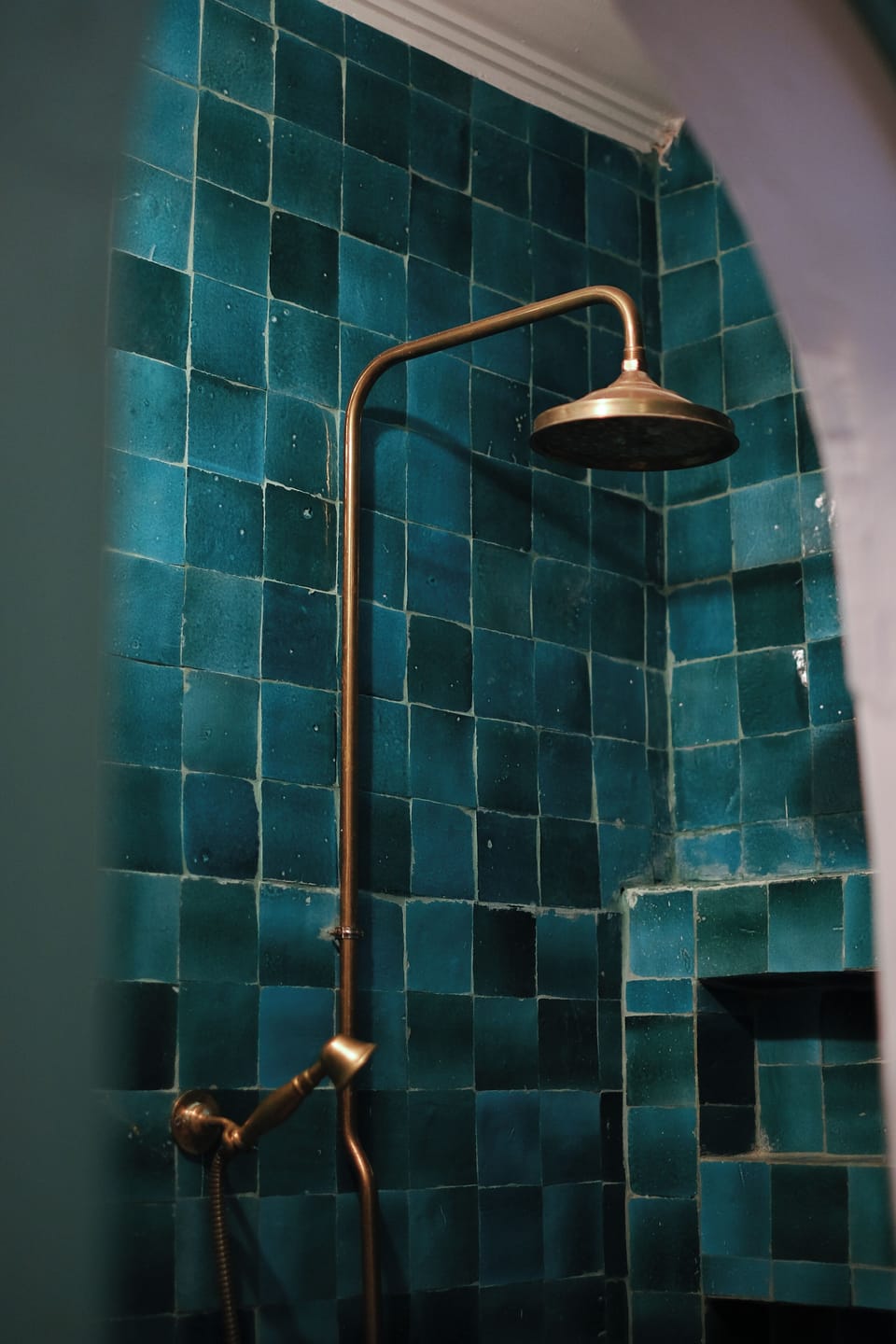 Classic Double Room, Pool View | Bathroom