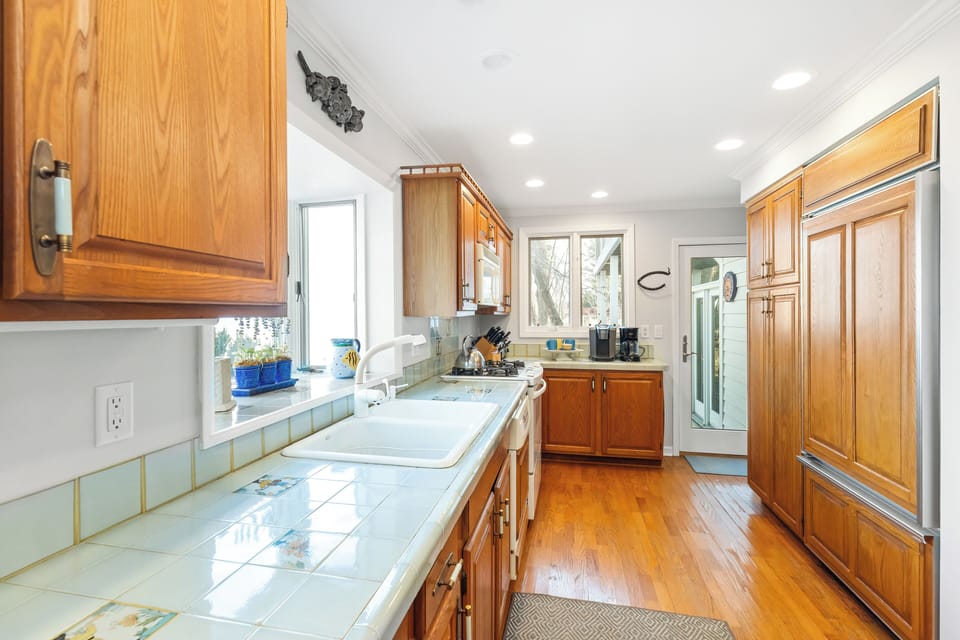 Fully-equipped kitchen for the cook in your group