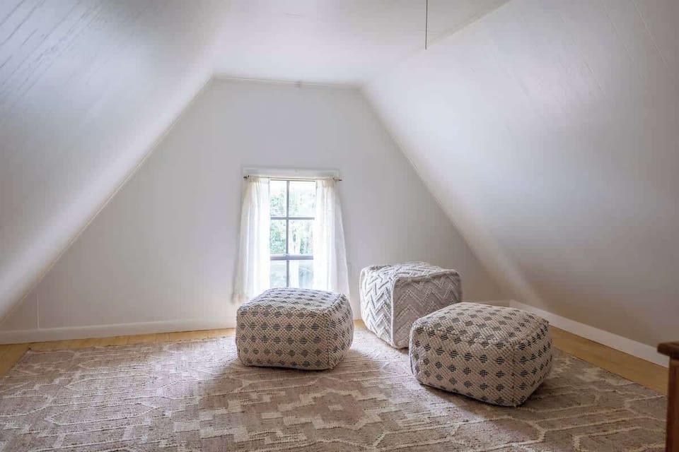 The upstairs loft area at the Reed is perfect for games or reading.