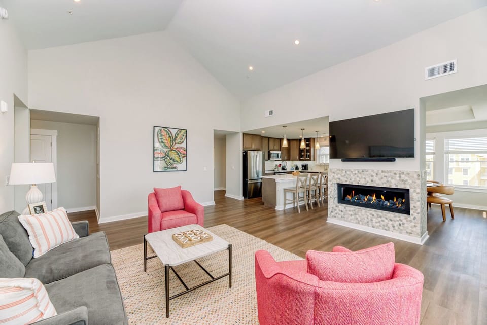 Living Area with Deck Access and Water Views